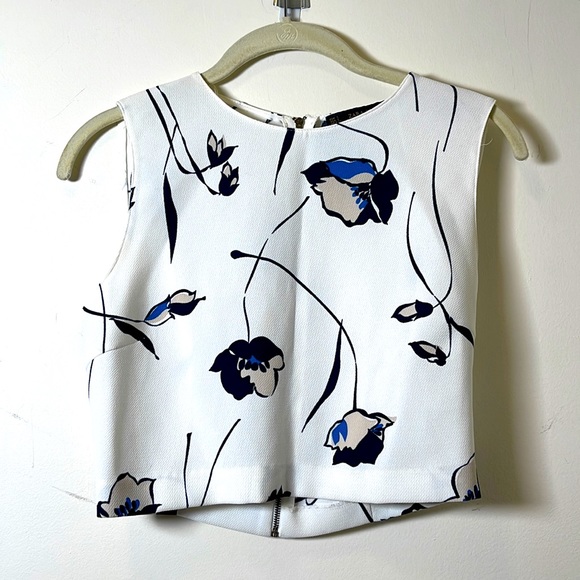 Zara Floral Crop Top With Zipper Back - Picture 2 of 4